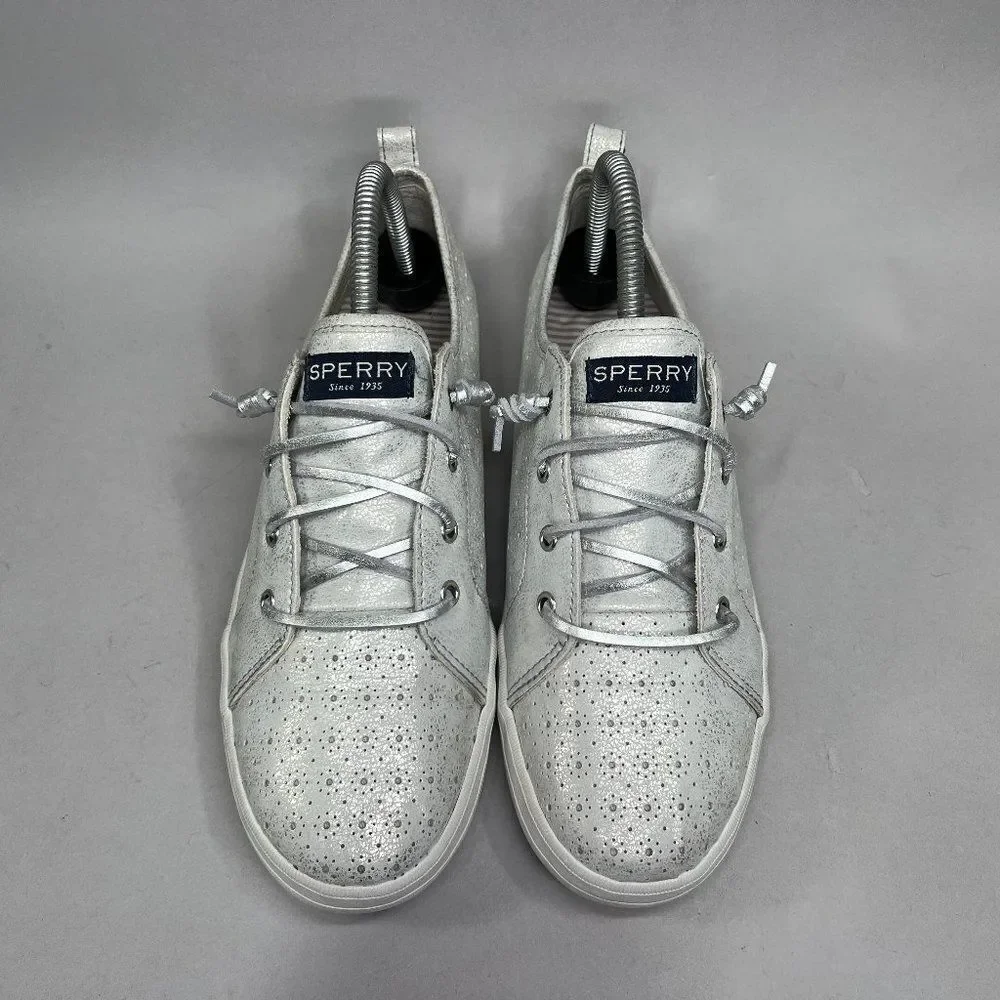 Sperry Shoes Girl’s Size 6 Silver‎ Top-Sider Crest Vibe Leather Sneakers
